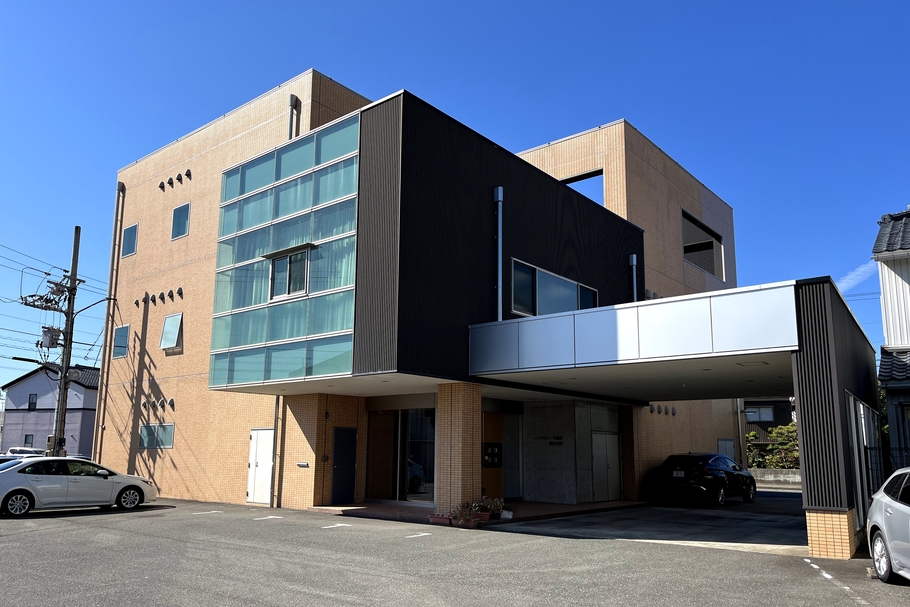 本社社屋