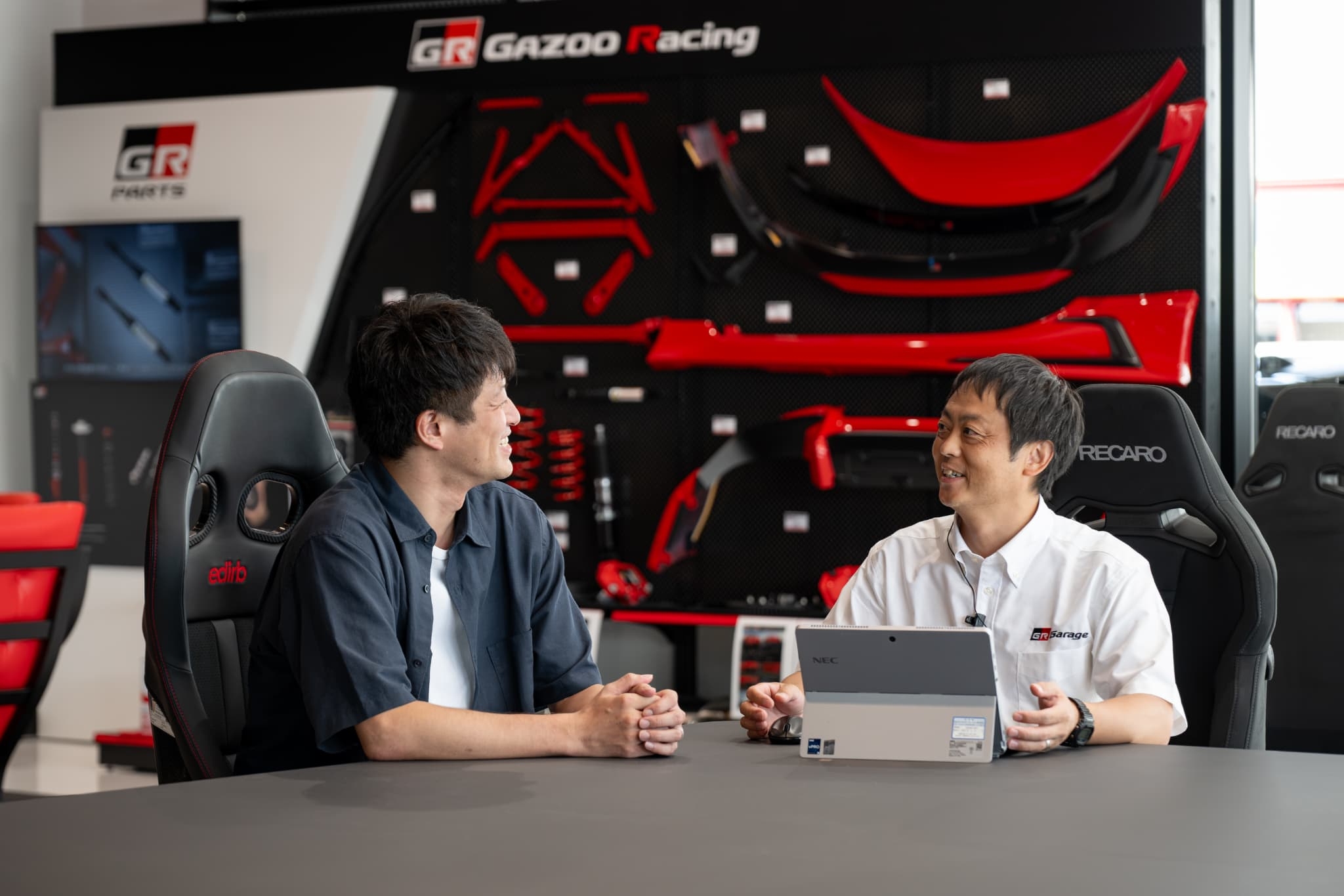 スポーツカーとカスタマイズを楽しむ大人のガレージ GR Garage 福井 Harue